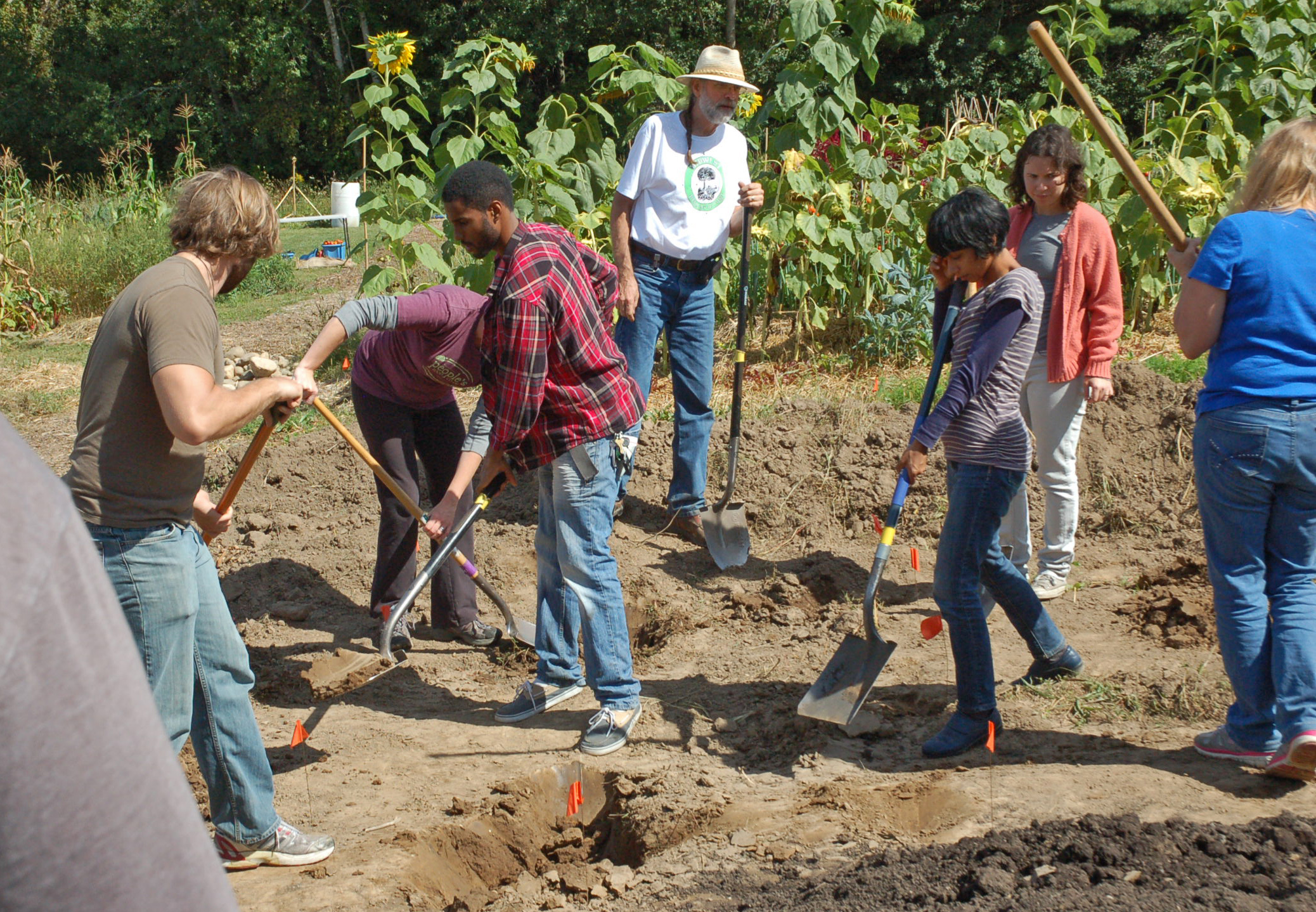 A group effort at the Midwest Permaculture One-Day Course